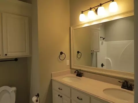 452 Glendale Pl, Brandon, MS 39047 photo 9