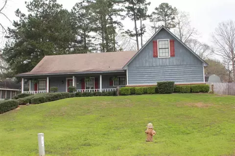 900 Tenby Dr, Brandon, MS 39047 photo 2