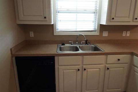 115 Cherry Laurel Cir, Pearl, MS 39208 photo 11