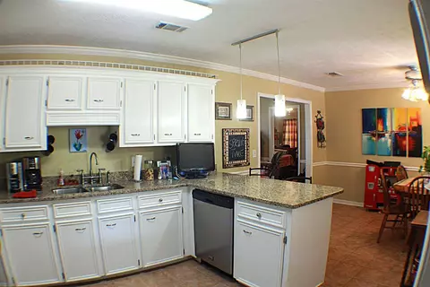 320 Ridge Park Dr, Raymond, MS 39154 photo 9