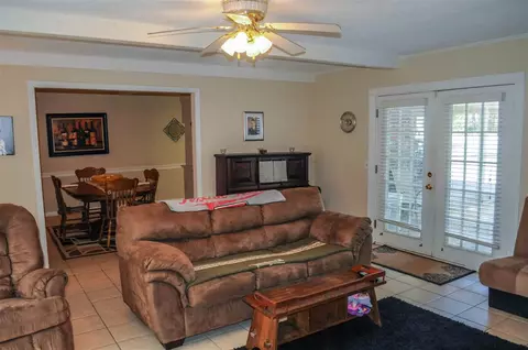 1473 Springdale Dr, Jackson, MS 39211 photo 4