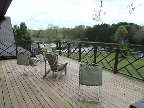 102 Crestview Dr, Brandon, MS 39047 photo 3