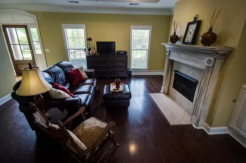 275 Lighthouse Ln, Brandon, MS 39047 photo 8
