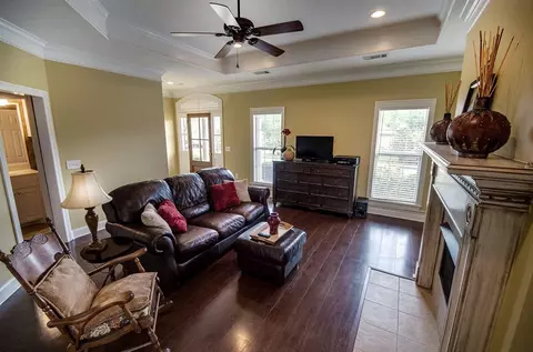 275 Lighthouse Ln, Brandon, MS 39047 photo 9