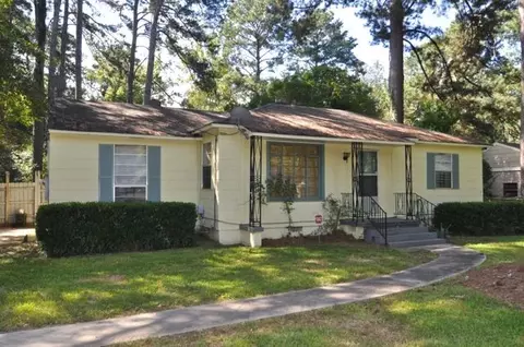 203 N Sunset Ter, Jackson, MS 39212 photo 1