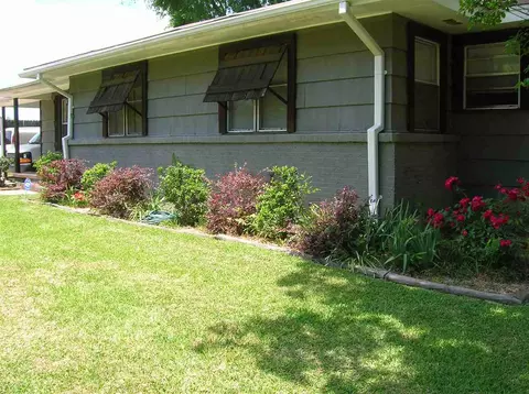 1406 Wilhurst St, Jackson, MS 39211 photo 4