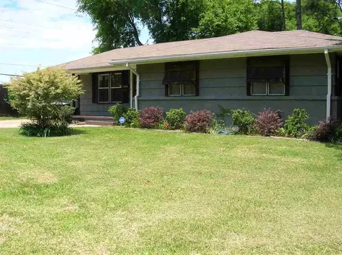 1406 Wilhurst St, Jackson, MS 39211 photo 3