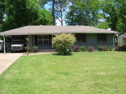 1406 Wilhurst St, Jackson, MS 39211 photo 1