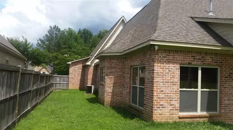 109 Caledonian Blvd, Brandon, MS 39047 photo 2