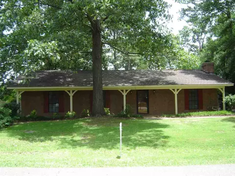 209 Harbour View Rd, Brandon, MS 39047 photo 1