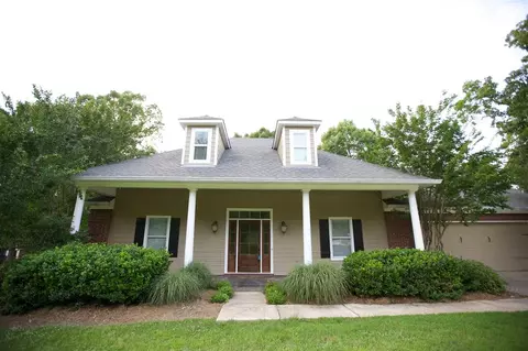 1307 E Deer Rdg, Brandon, MS 39042 photo 10