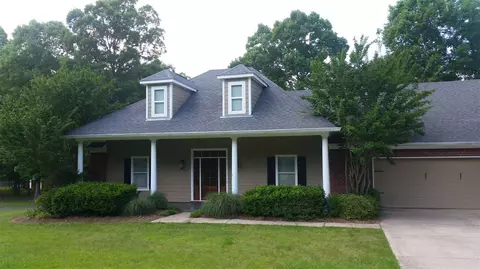 1307 E Deer Rdg, Brandon, MS 39042 photo 1
