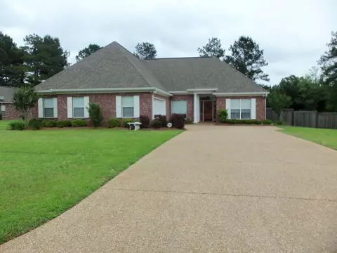 106 Rowan Oak Pl, Terry, MS 39170 photo 6