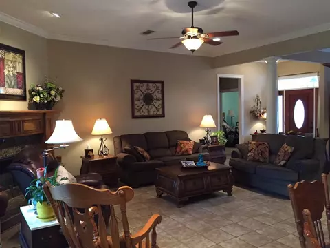 106 Rowan Oak Pl, Terry, MS 39170 photo 9