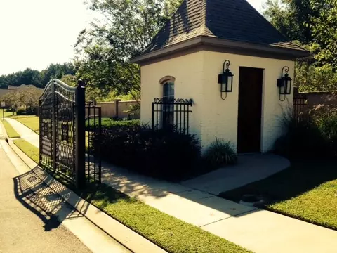 807 Osagian Cir, Brandon, MS 39042 photo 5