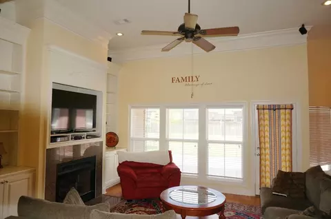 130 Bradshaw Xing, Canton, MS 39046 photo 7