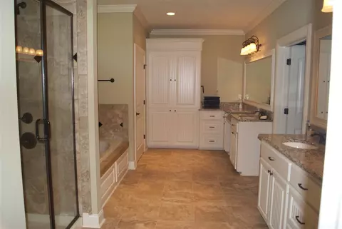 102 Pinnacle Cir, Brandon, MS 39047 photo 11