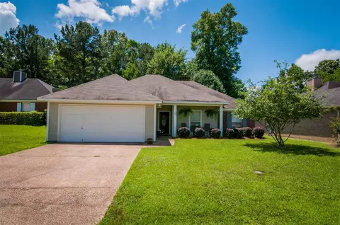 126 Chestnut Dr, Brandon, MS 39047 photo 1