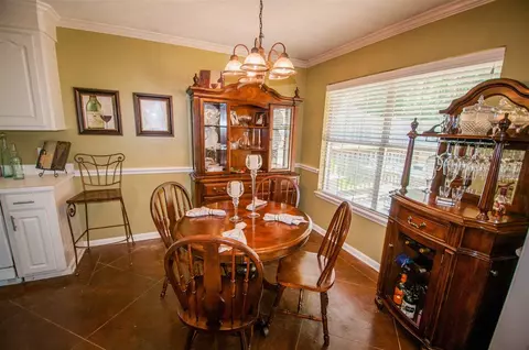 126 Chestnut Dr, Brandon, MS 39047 photo 6