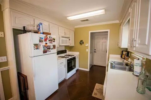 126 Chestnut Dr, Brandon, MS 39047 photo 8