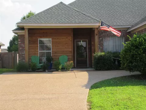 471 Pinebrook Cir, Brandon, MS 39047 photo 1