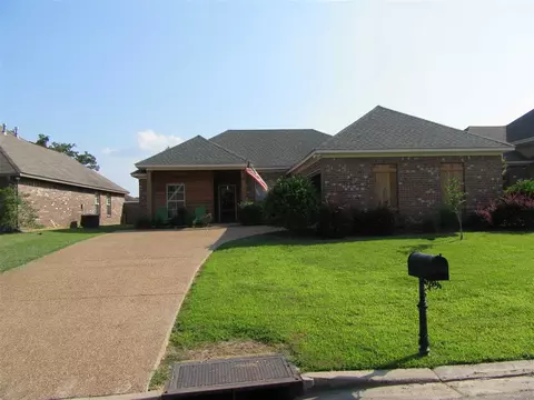 471 Pinebrook Cir, Brandon, MS 39047 photo 2