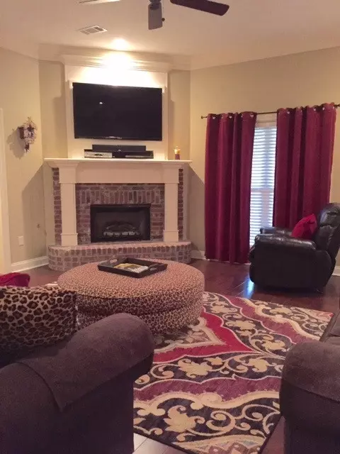 220 Tucker Dr, Brandon, MS 39042 photo 8