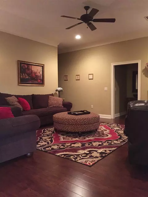 220 Tucker Dr, Brandon, MS 39042 photo 7