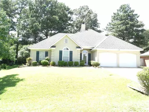327 Barfield Dr, Byram, MS 39272 photo 1