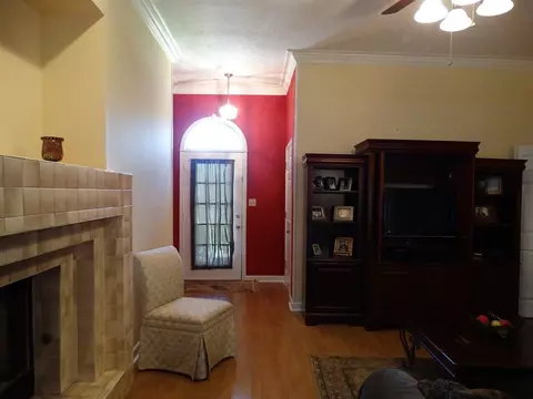 327 Barfield Dr, Byram, MS 39272 photo 7