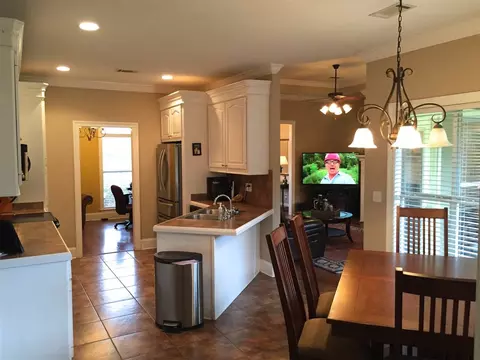 414 Pinebrook Cir, Brandon, MS 39047 photo 10