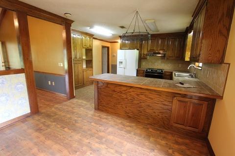 209 Memory Oaks, Raymond, MS 39154 photo 3