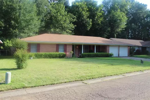 4715 Norway Dr, Jackson, MS 39206 photo 2