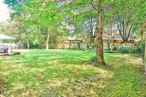 28 Raintree Pl, Jackson, MS 39211 photo 12