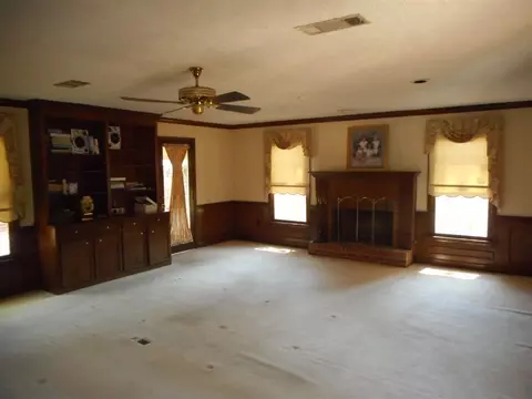 62 Springridge Cir, Jackson, MS 39211 photo 9