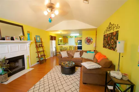 453 Mockingbird Cir, Brandon, MS 39047 photo 4