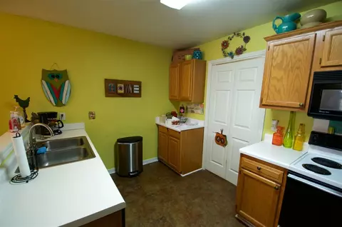 453 Mockingbird Cir, Brandon, MS 39047 photo 8