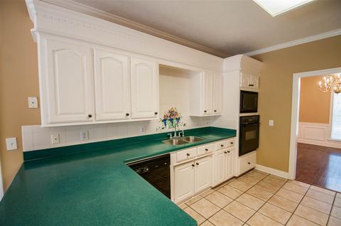 95 Eastgate Dr, Brandon, MS 39042 photo 8