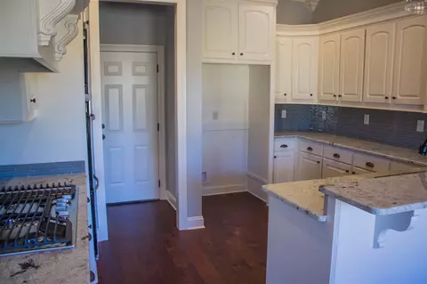 802 Osagian Cir, Brandon, MS 39042 photo 9