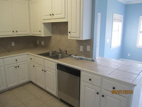 228 John Martin Dr, Brandon, MS 39047 photo 4