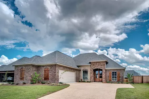 307 Emerald Dr, Flowood, MS 39232 photo 1