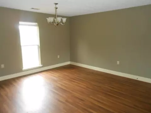 55 Center St, Benton, MS 39039 photo 4