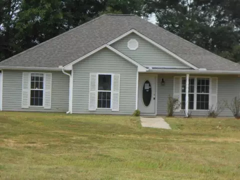 55 Center St, Benton, MS 39039 photo 1