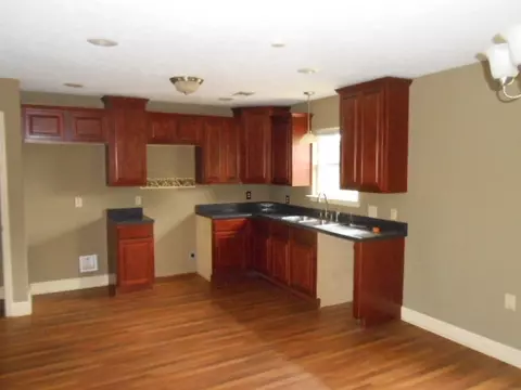 55 Center St, Benton, MS 39039 photo 8