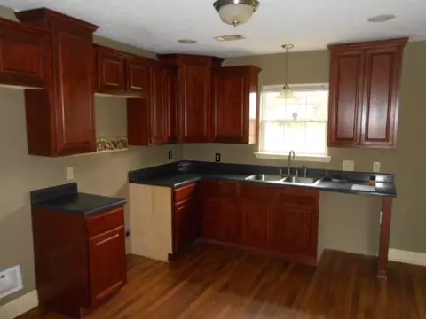 55 Center St, Benton, MS 39039 photo 7