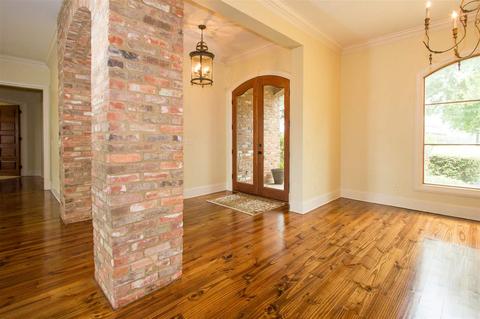 180 Johnstone Dr, Madison, MS 39110 photo 9