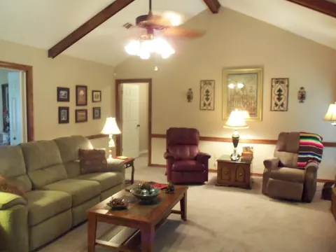 123 Windy Hill Cv, Raymond, MS 39154 photo 2