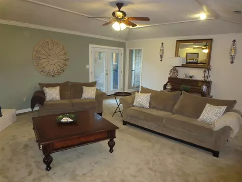 101 Spanish Ct, Clinton, MS 39056 photo 6
