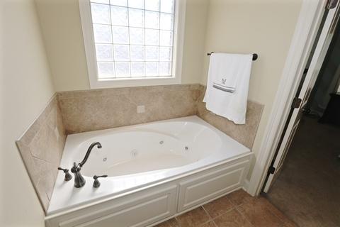 528 Will Dr, Brandon, MS 39047 photo 9