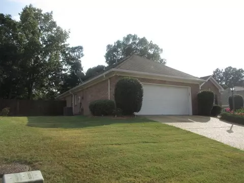156 Raulston Dr, Byram, MS 39272 photo 2